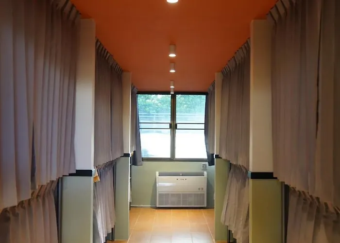 Hostel Nitra Siriraj Bangkok